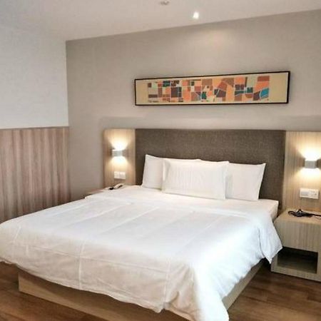 Hanting Hotel Shanghai Zhenping Rd Екстер'єр фото