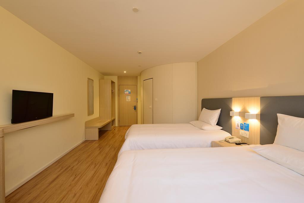 Hanting Hotel Shanghai Zhenping Rd Екстер'єр фото